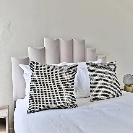 Apartment Lumineux Et Moderne - - Ii Gagny